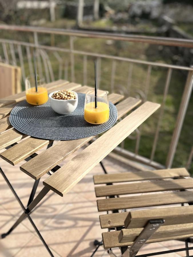 Apartment Lorun 47 Tar-Vabriga Exteriör bild